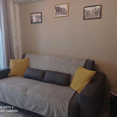 Studio Climatise, 50 M De La Prom, Wifi نيس المظهر الخارجي الصورة