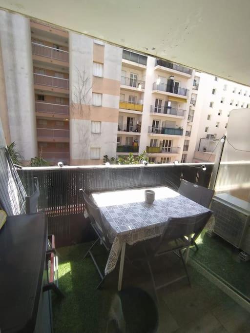 Studio Climatise, 50 M De La Prom, Wifi نيس المظهر الخارجي الصورة